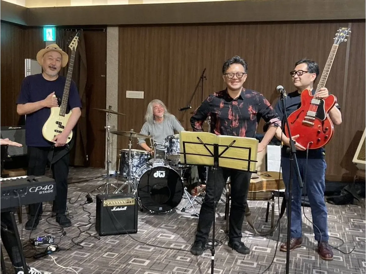 フレディ&ハニートラップ・ド・ザ・メン
